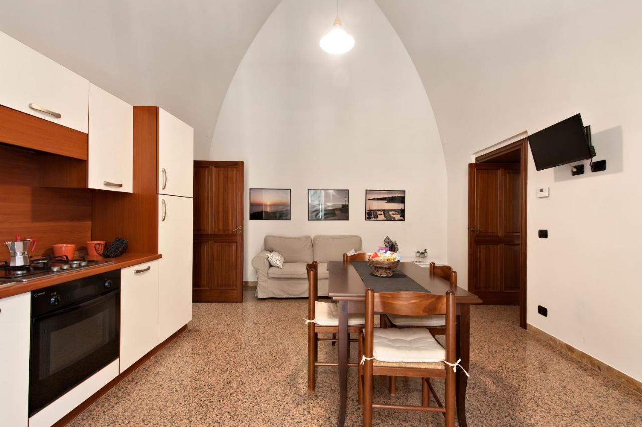 Vittorio Emanuele 6 Old Town - Lecce Selection Apartment ภายนอก รูปภาพ